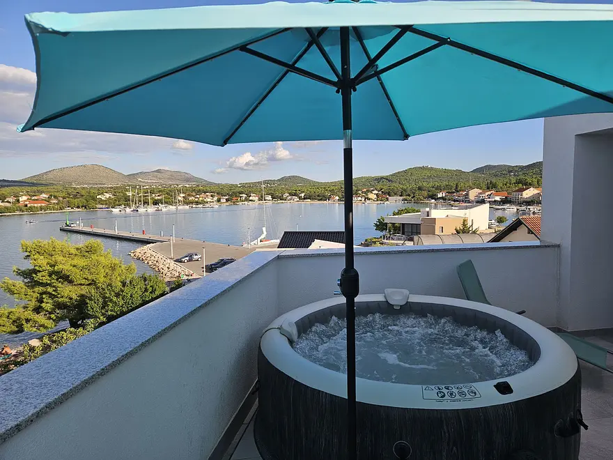 Ferienwohnung in Bilice haustiergeeignet 66141628 23490