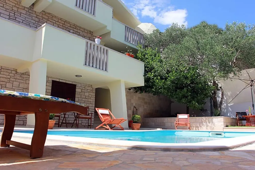 Ferienwohnung in Brac mit Pool und haustiergeeignet 999207527 35569