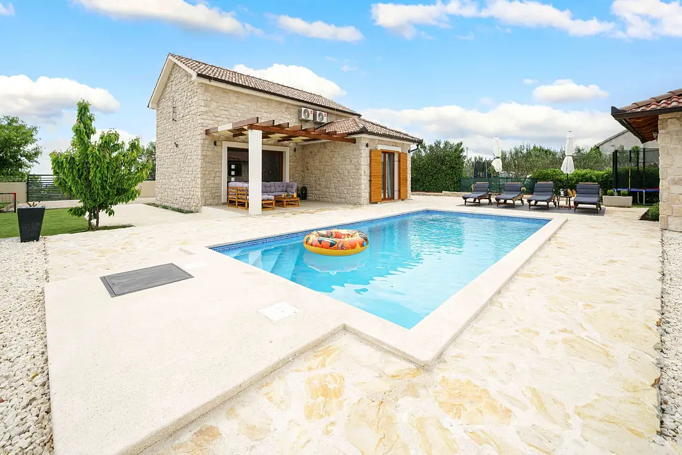 Ferienhaus in Sibenik mit Pool 999208427 36393 – Foto 2