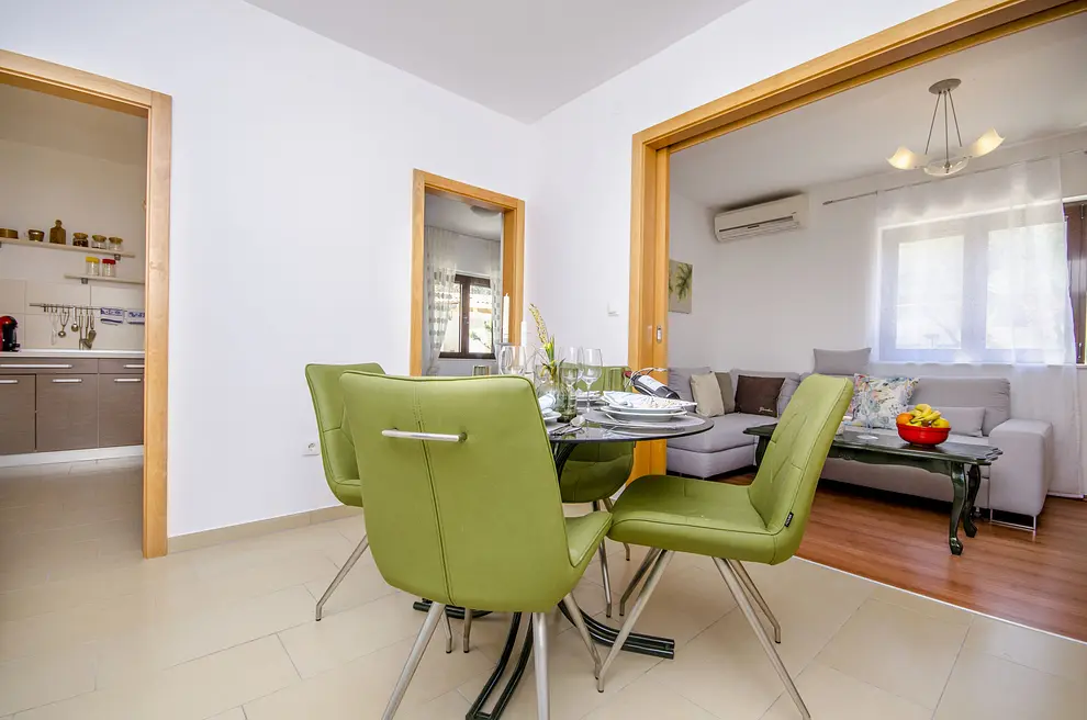 Ferienwohnung in Ciovo mit Pool 66115034 5139