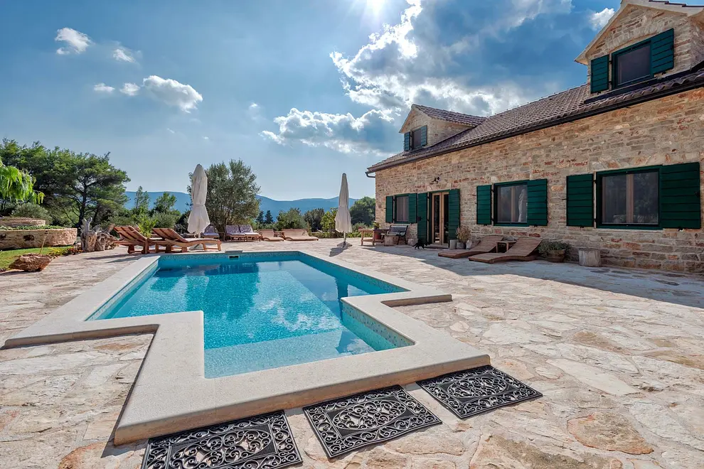 Ferienhaus in Hvar mit Pool und haustiergeeignet 66126550 13078