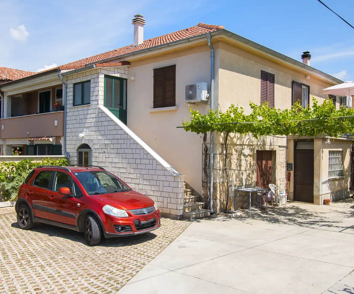 Ferienwohnung in Bilice  999210392 38254