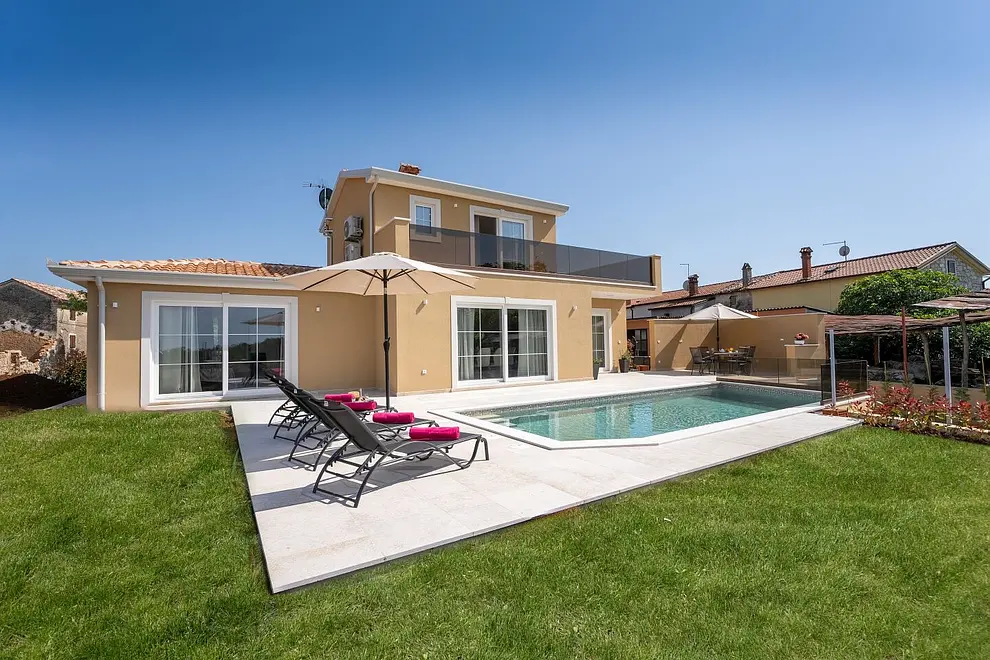 Ferienhaus in Porec mit Pool 66140805 23008