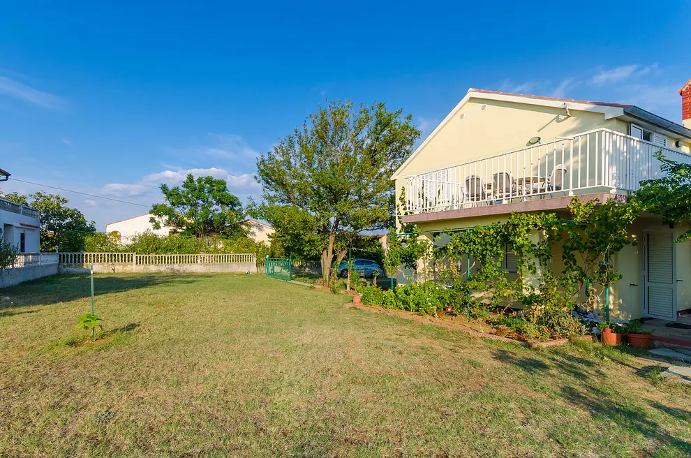 Ferienwohnung in Rab  66130454 16035