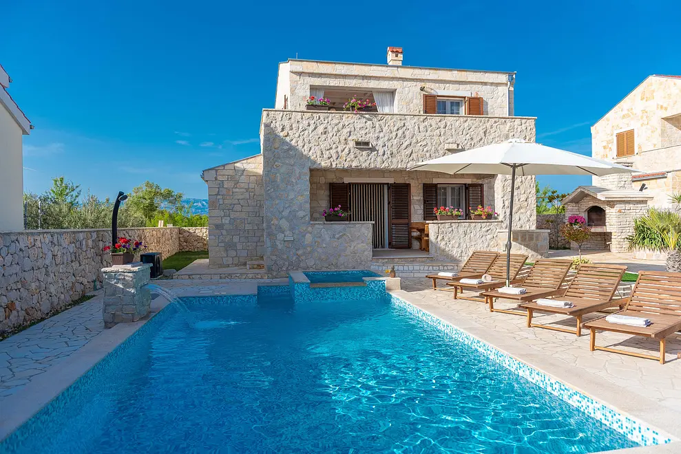 Ferienhaus in Nin mit Pool und haustiergeeignet 999204517 32711 – Foto 3