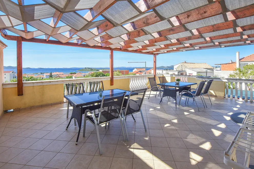 Ferienwohnung in Biograd mit Pool und haustiergeeignet 66117561 6242