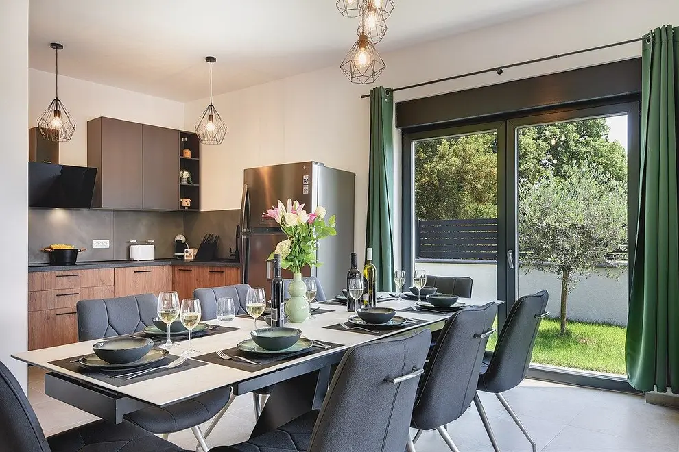 Ferienhaus in Liznjan mit Pool 66137290 20589