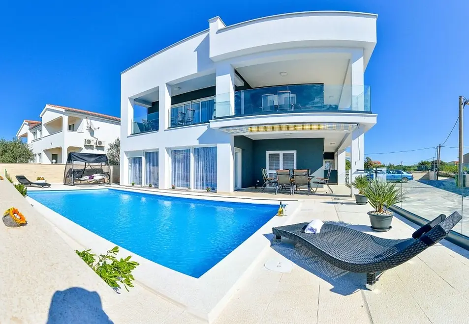 Ferienwohnung in Nin mit Pool 66153766 27331