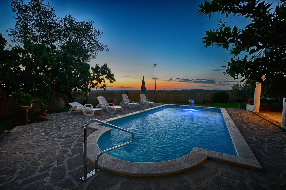 Ferienwohnung in Porec mit Pool und haustiergeeignet 66128001 14271