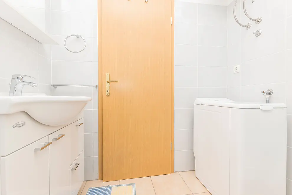 Ferienwohnung in Pirovac  999204953 33125