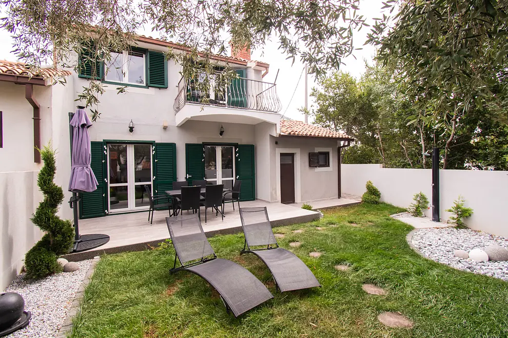 Ferienwohnung in Starigrad  999207998 35982