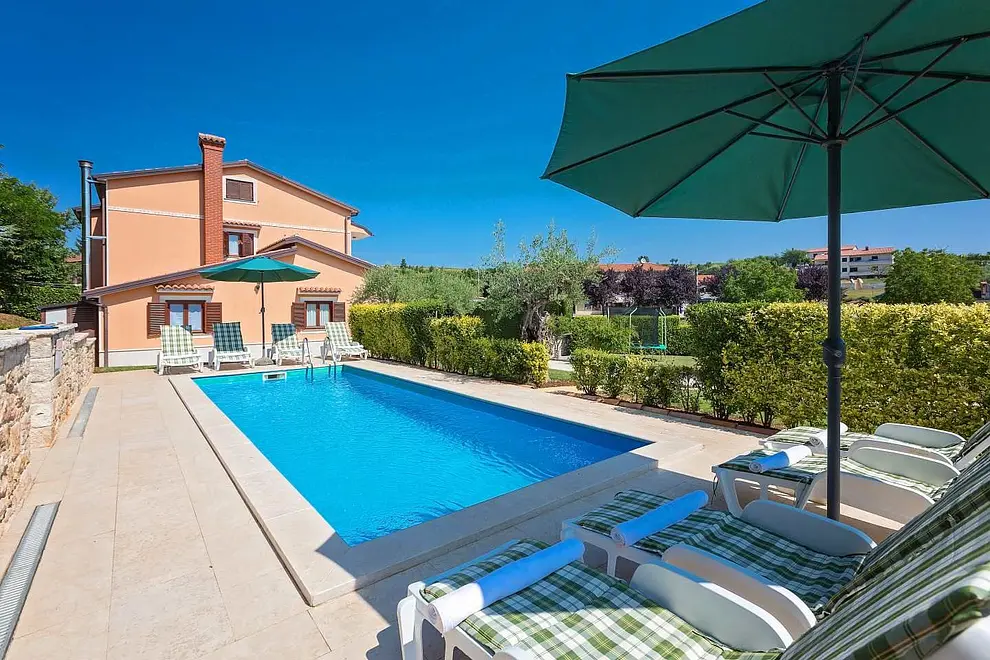 Ferienwohnung in Porec mit Pool und haustiergeeignet 66123313 10630