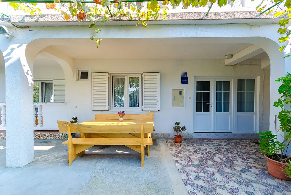 Ferienwohnung in Rab  66130367 15976