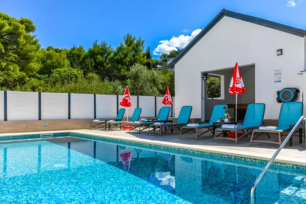 Ferienwohnung in Ciovo mit Pool 66117329 6152