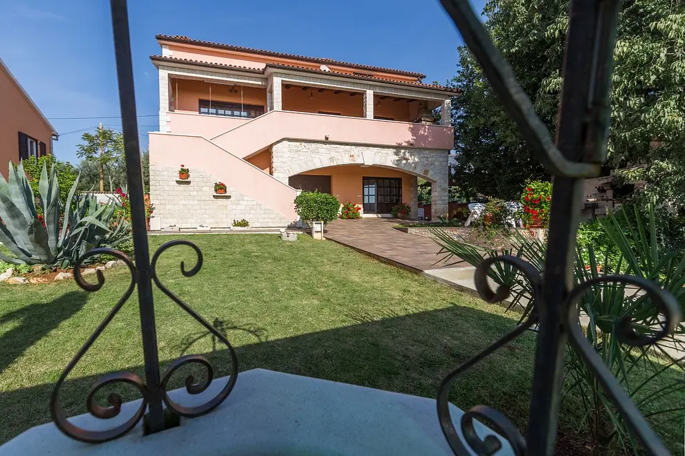 Ferienwohnung in Kastelir-Labinci  999211896 41309 – Foto 2