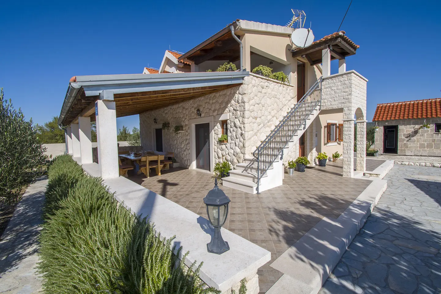 Ferienhaus in Drnis mit Pool 999211734 39479