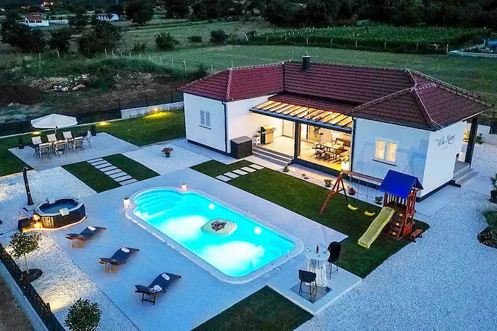 Ferienhaus in Sinj mit Pool 66141667 23514